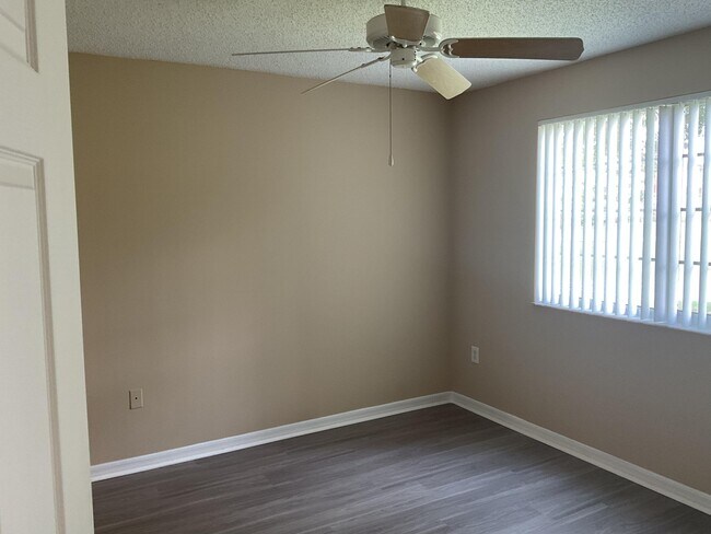 Photo - 4155 N Haverhill Rd Unit 1414