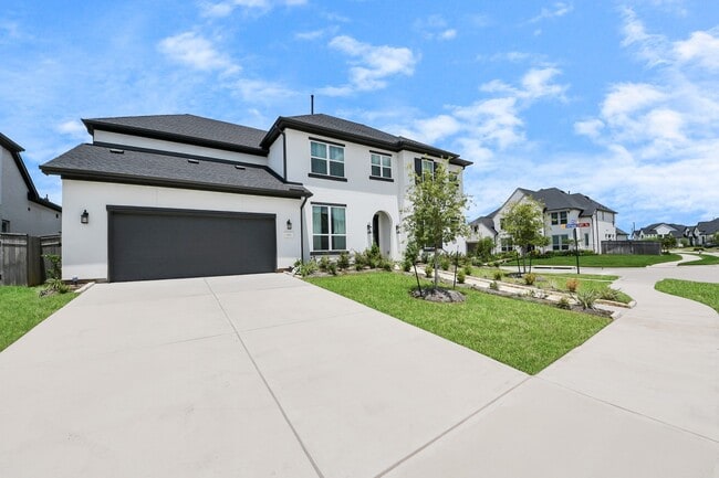 Building Photo - 10235 Forest Lake Dr Rental