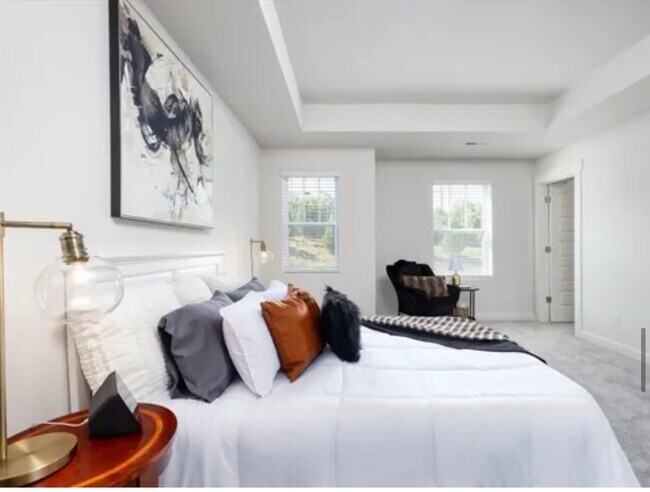 Photo - 2712 Fordham St