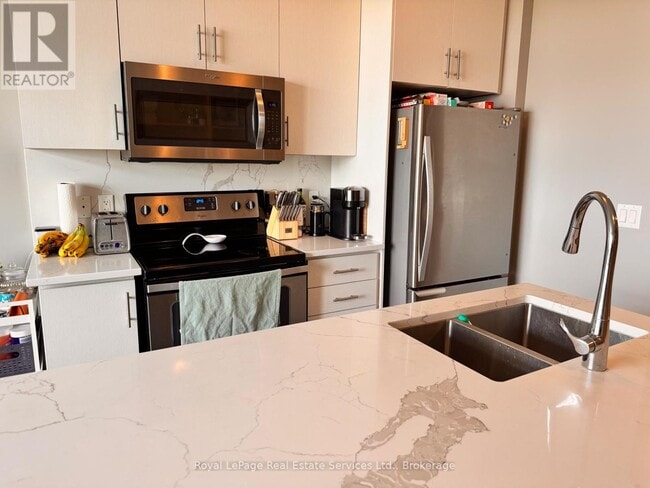Photo - 2486 Old Bronte Rd Unit 717