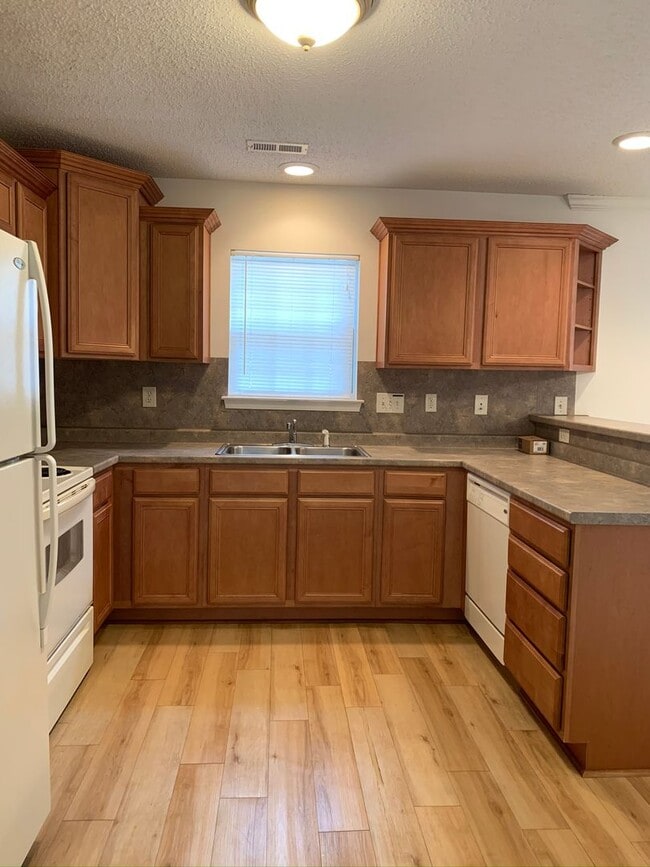 177 Clusters Cir