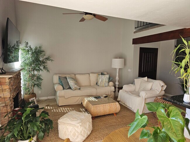 Photo - 853 Mola Vista Way