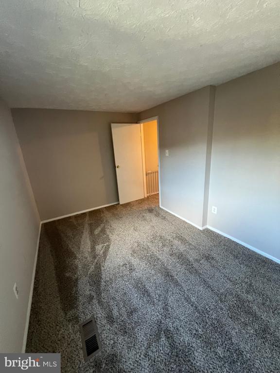 Photo - 2832 S Meade St