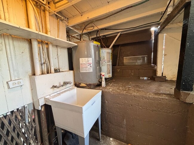 Photo - 1228 Halona Pl Unit 1230D
