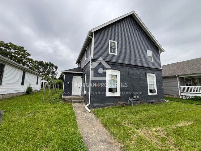 Photo - 815 W 11th St Townhome