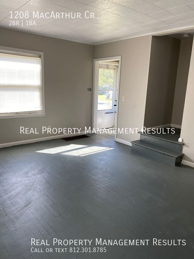 Photo - 1208 MacArthur Dr