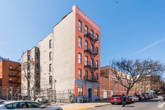 Photo - 66 W 138th St