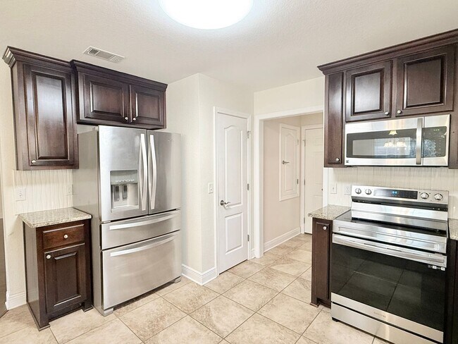 Photo - 3-Bedroom Pool Home - Half-Acre Lot