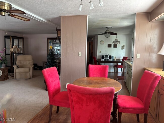 Photo - 775 Knotty Pine Cir
