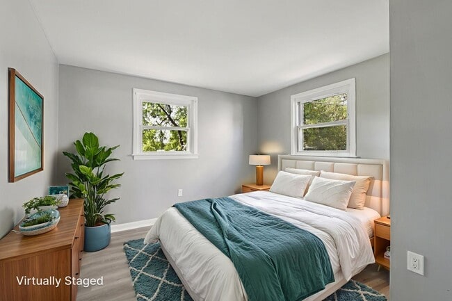 Photo - Blackwood Gardens