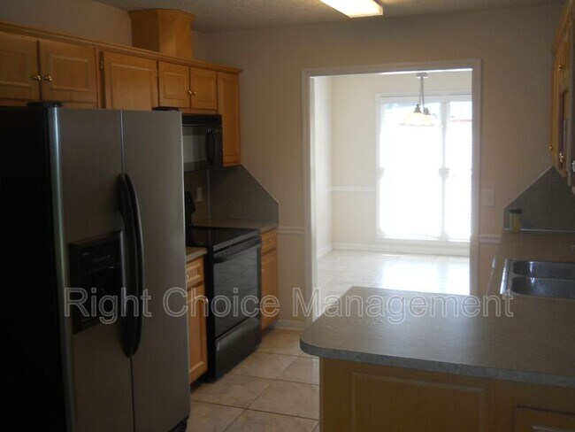 2990 Slippery Rock Ct