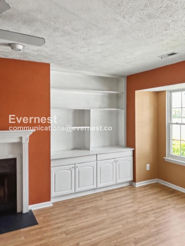 Photo - 1648 Skiffes Creek Cir