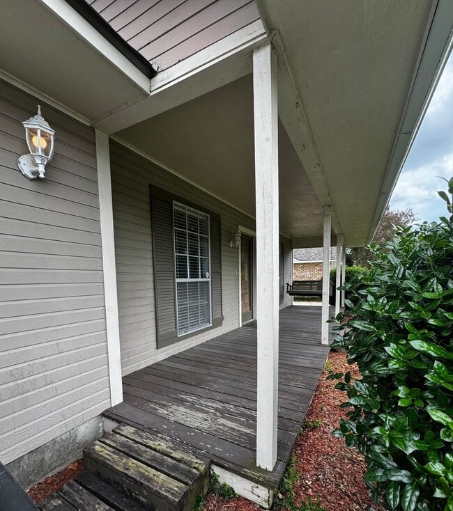 Photo - 1729 Tallwood Dr