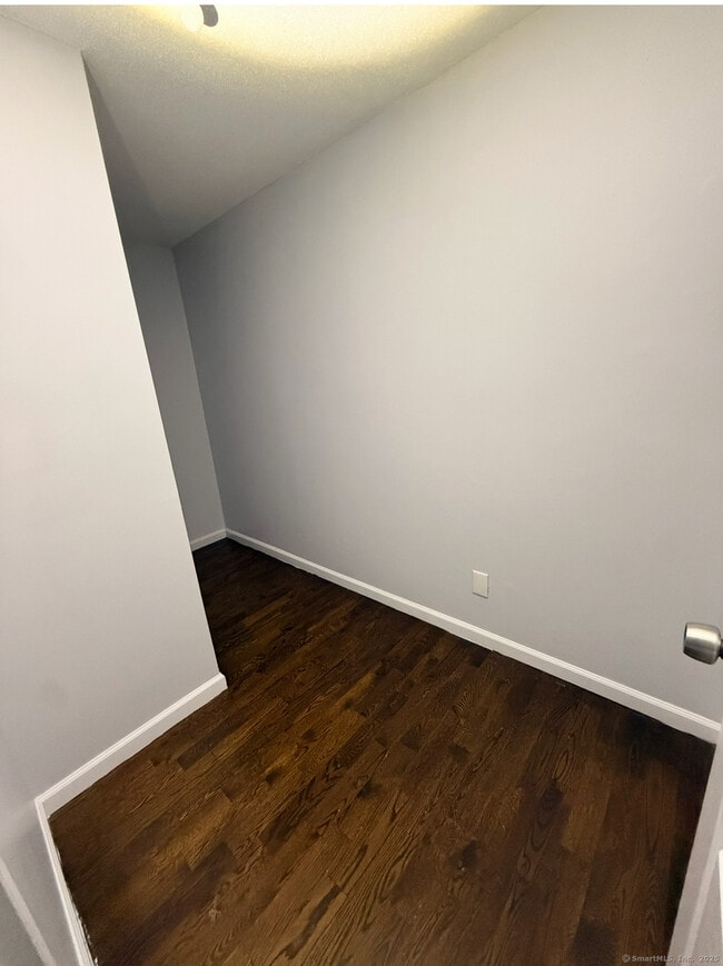 Photo - 24 Coleman St