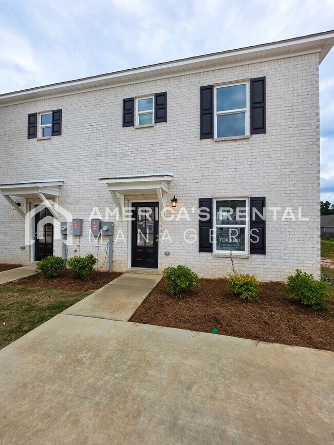 Photo - New Construction for Rent in Clanton, AL!