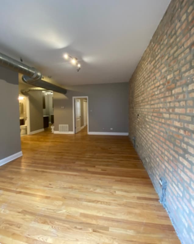 Building Photo - 6236 S King Dr Rental