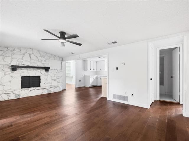 Photo - 215 Folly Bch Rd