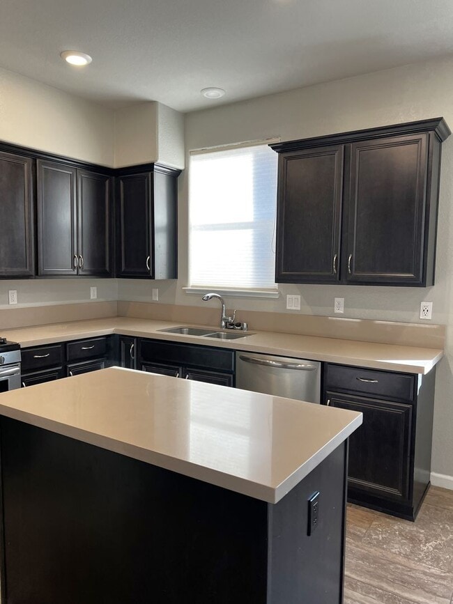 Photo - 790 Sarcinella Ct