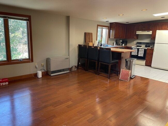 Photo - 576 Marrett Rd Unit 2