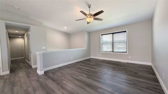 Photo - 1117 Baseball Dr
