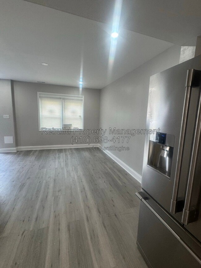 Photo - 2841 Oakford Ave