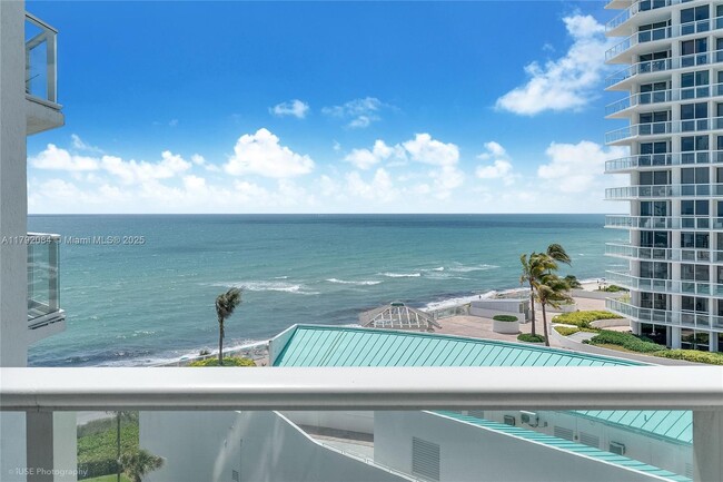 Photo - 16445 Collins Ave Condo Unit 822