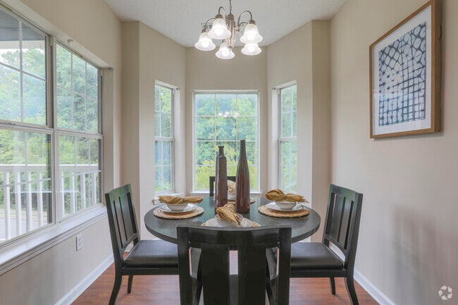 2BR, 2BA