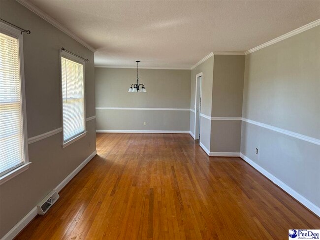 Photo - 3031 W Woodbine Ave