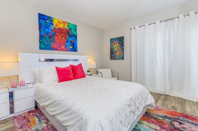 Photo - The Park at Malaga