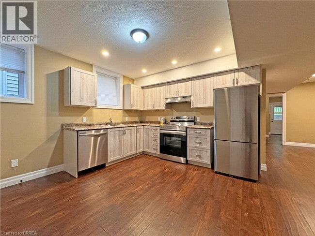 Photo - 343 Marlborough St