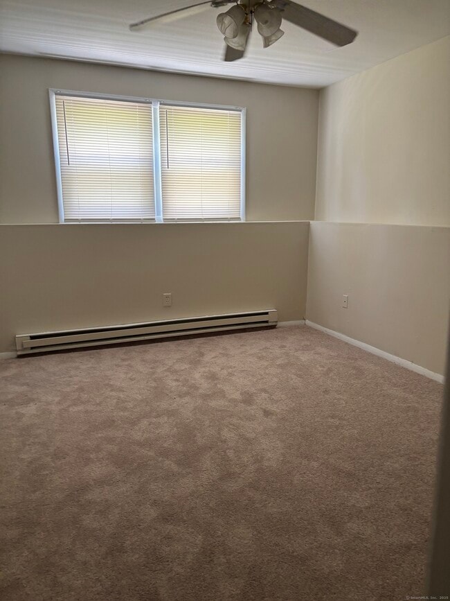 Photo - 36 Elmview Cir Unit 2