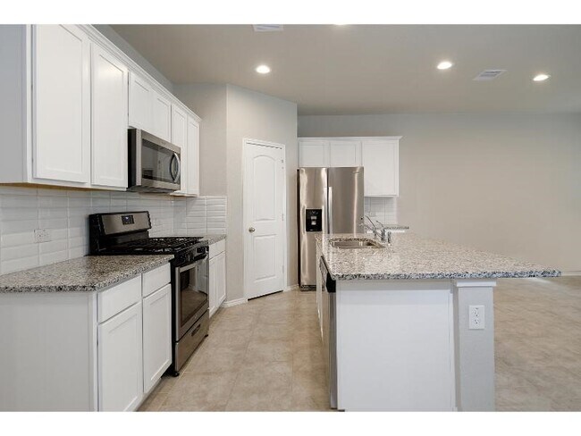 13824 Rock Island Trl