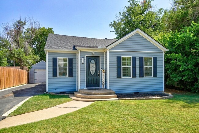 Photo - 1710 NW Dearborn Ave