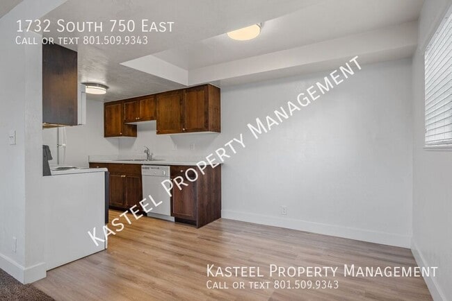 Photo - 1732 S 750 E St