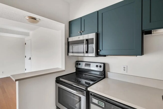 Photo - 900 19th Ave S Unit 706