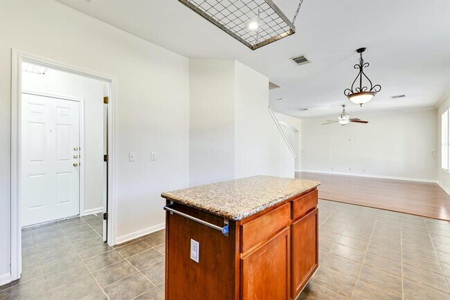 Photo - 20308 Farm Pond Ln