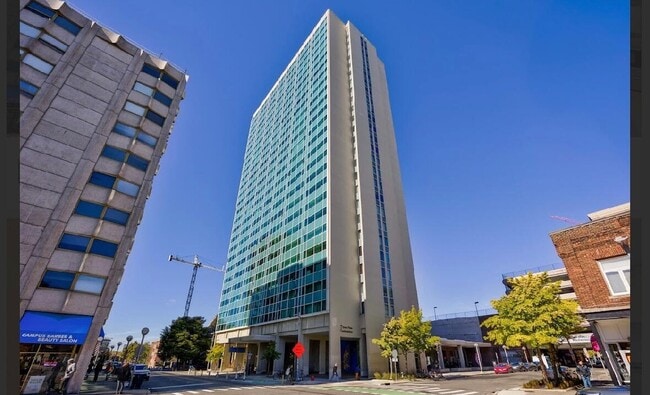 555 E William St Unit 16G