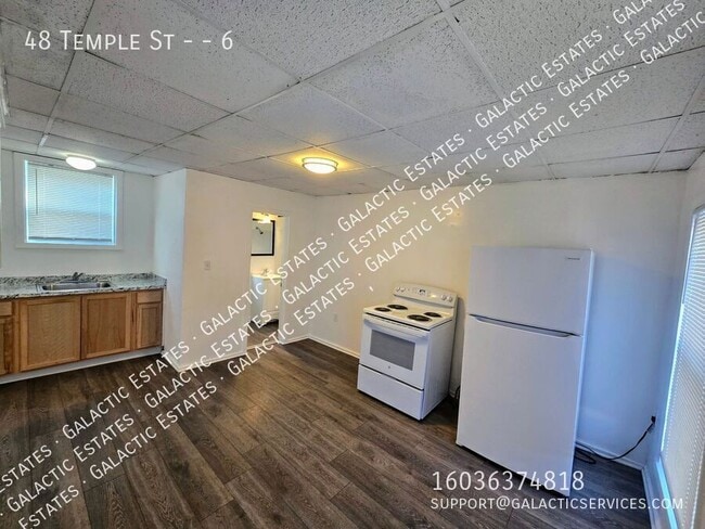 Building Photo - 48 Temple St Unit 6