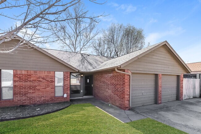 Photo - 1112 NE 21st Ct