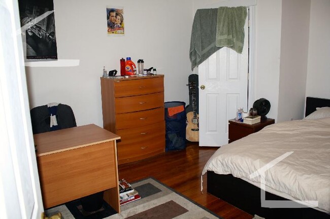 Building Photo - 41 Orkney Rd Unit 3