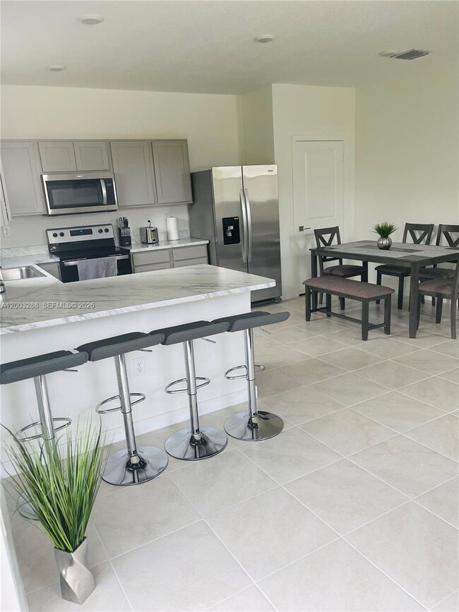 Photo - 916 SE 19th St