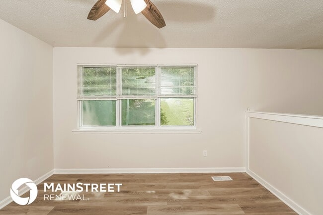 Photo - 4204 Denniston Cir