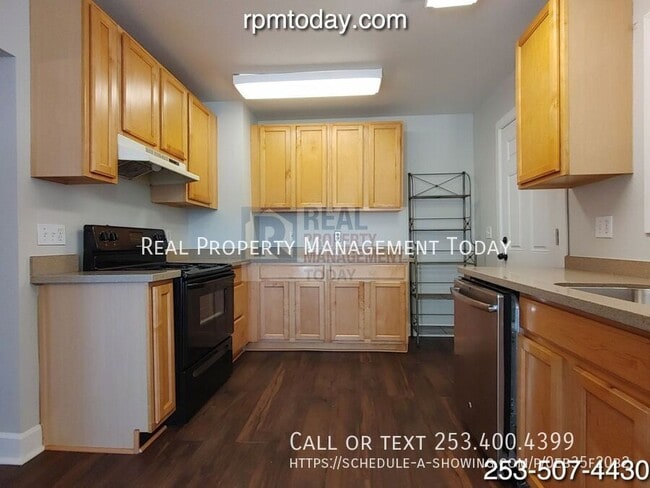 Photo - 1854 E Fairbanks St