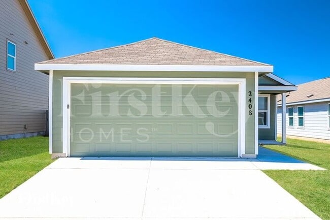 Building Photo - 2408 Lake Hls Rental