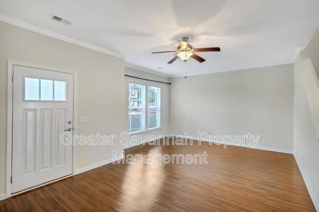 Photo - 208 Ventura Pl