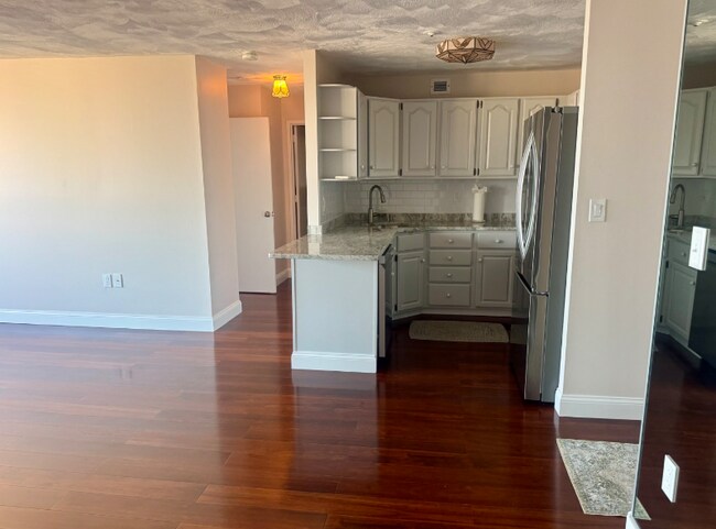 Photo - 77 Adams St Unit 1104