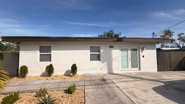 Building Photo - 22045 SW 114th Ave