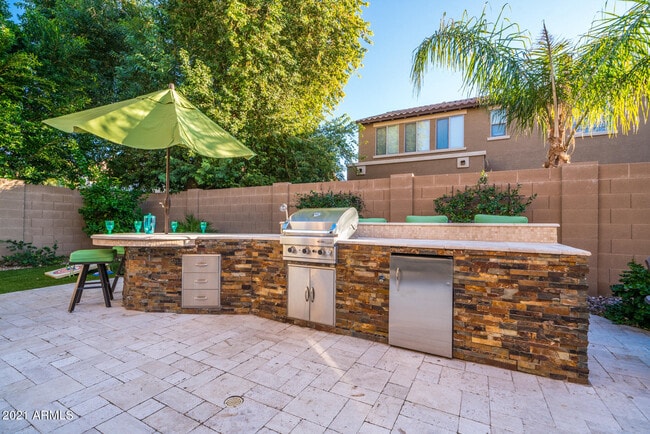 Photo - 2681 E Hampton Ln