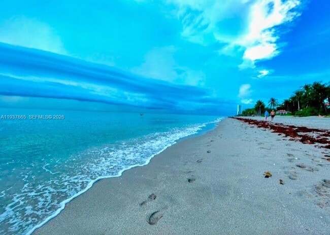 Building Photo - 2030 S Ocean Dr Unit 506