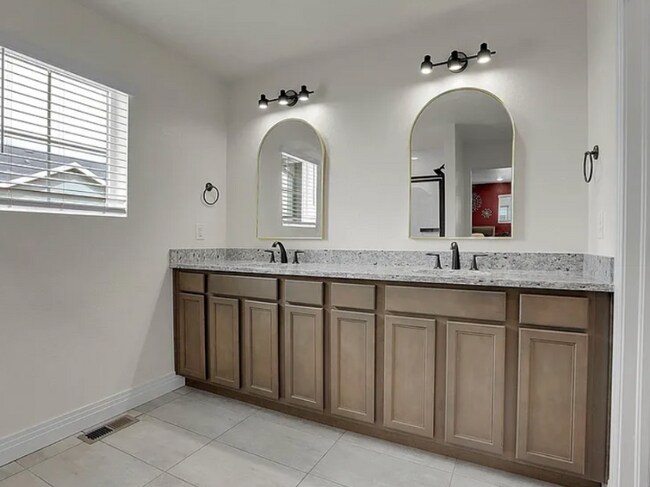 Photo - 16818 E 119th Ave